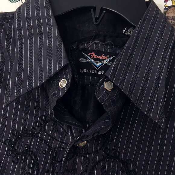 MEN'S FENDER GUITAR SHIRT BUTTON UP CASUAL Custom Shop By Rock And Roll Religion - Picture 8 of 9